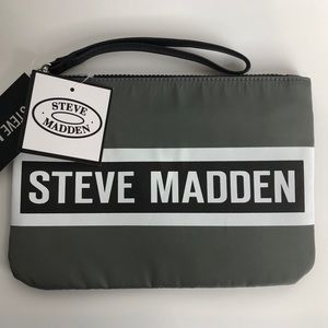 Steve Madden nylon pouch NWT